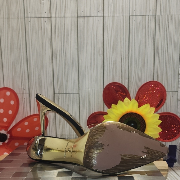 Jessica Rich Black and Gold Clear Heels - Picture 7 of 8